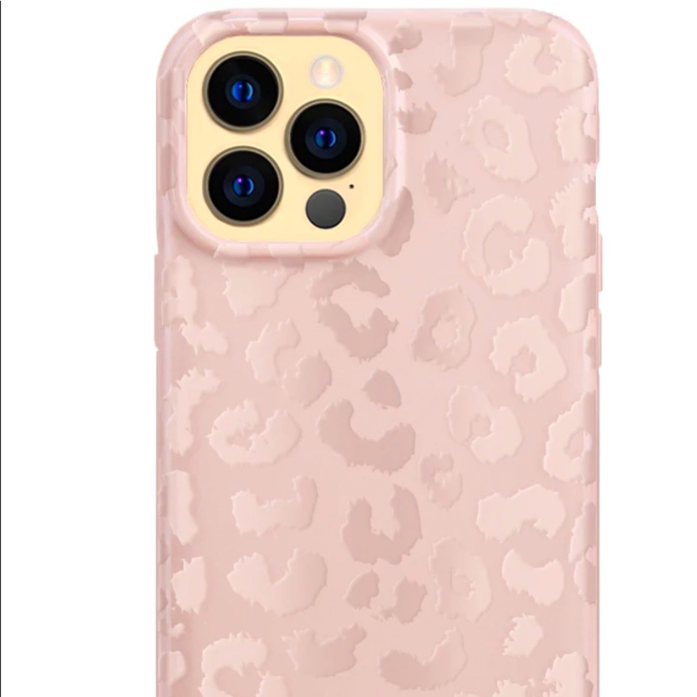 Brand NEW never opened or used Velvet Caviar iPhone 13 Pro Case.